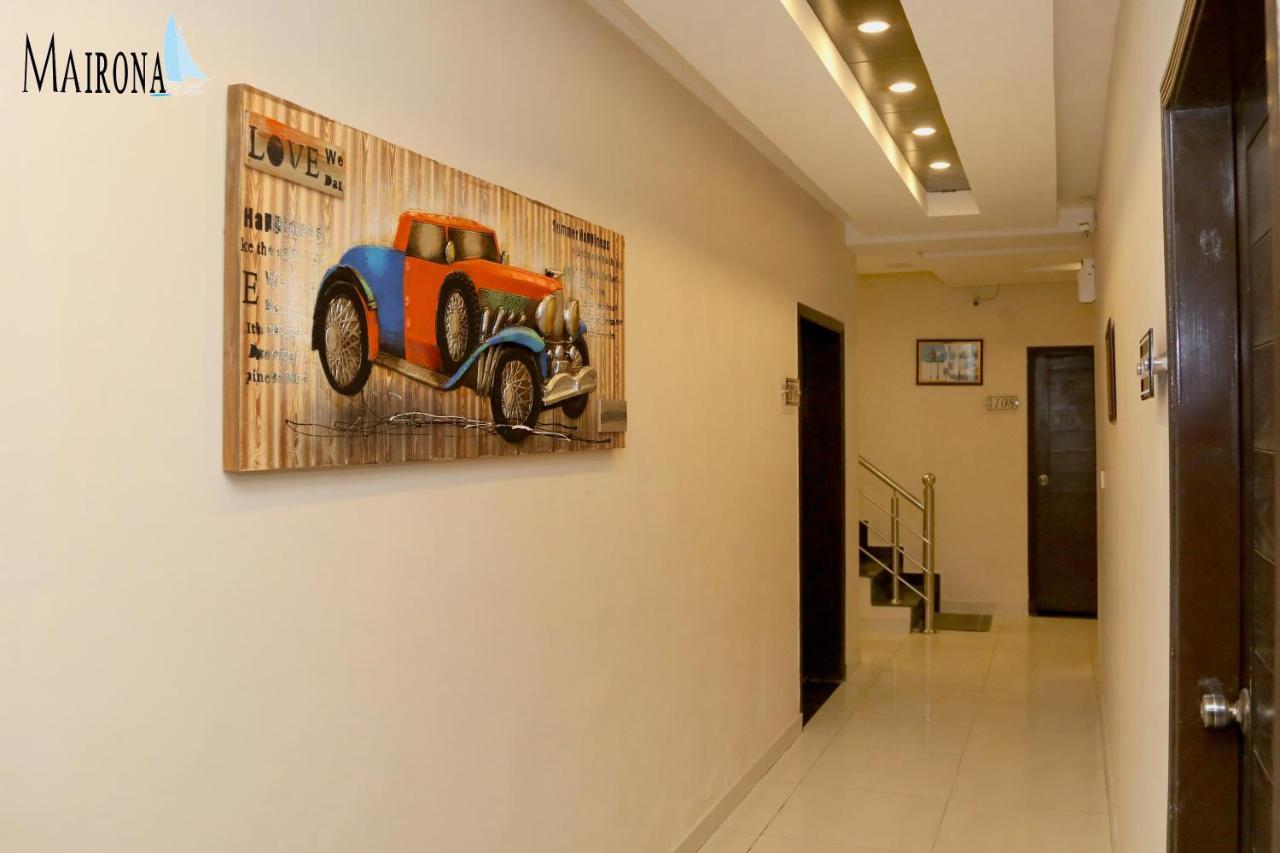 Hotel Mairona Gulberg ラホール エクステリア 写真